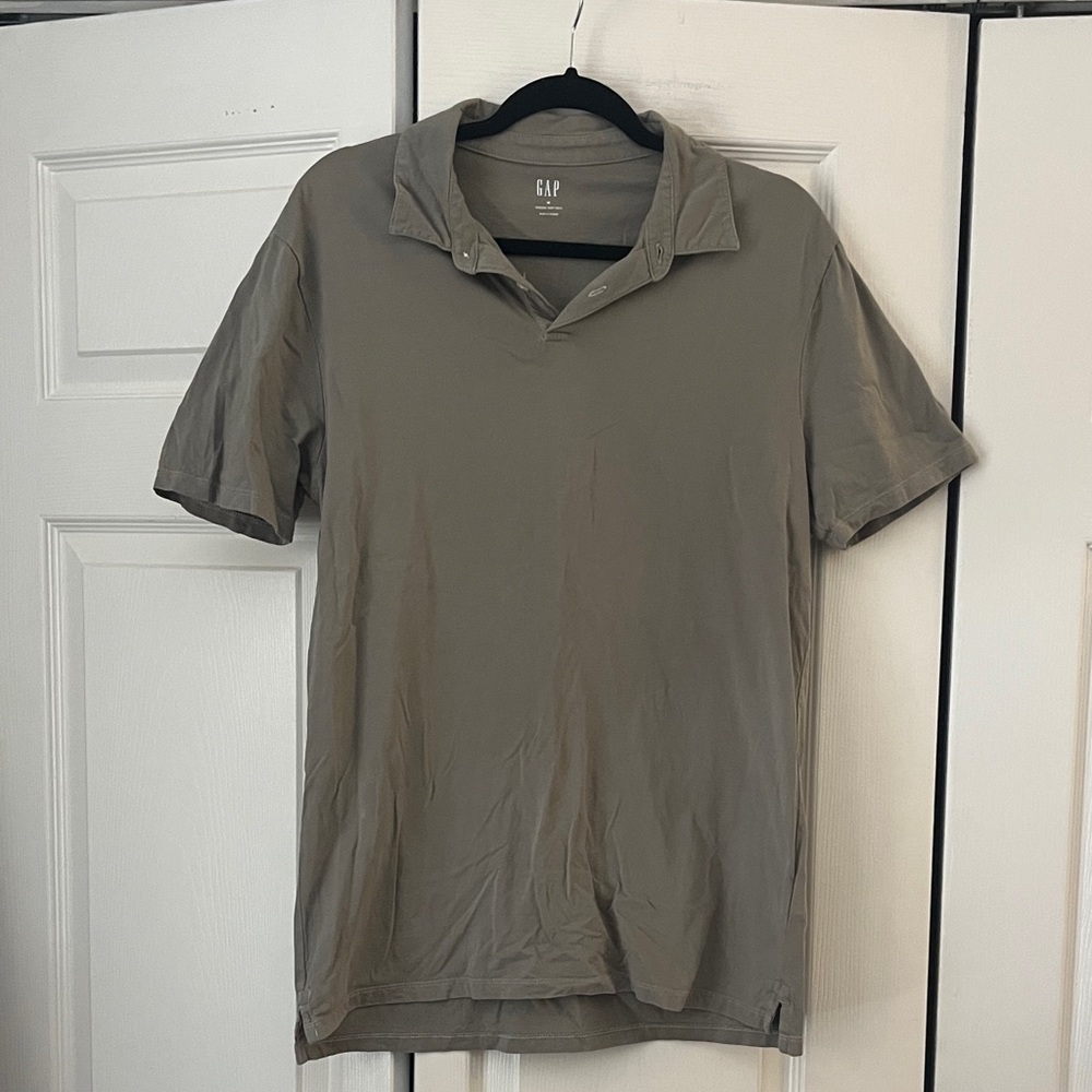 GAP Men's Olive Polo Shirt